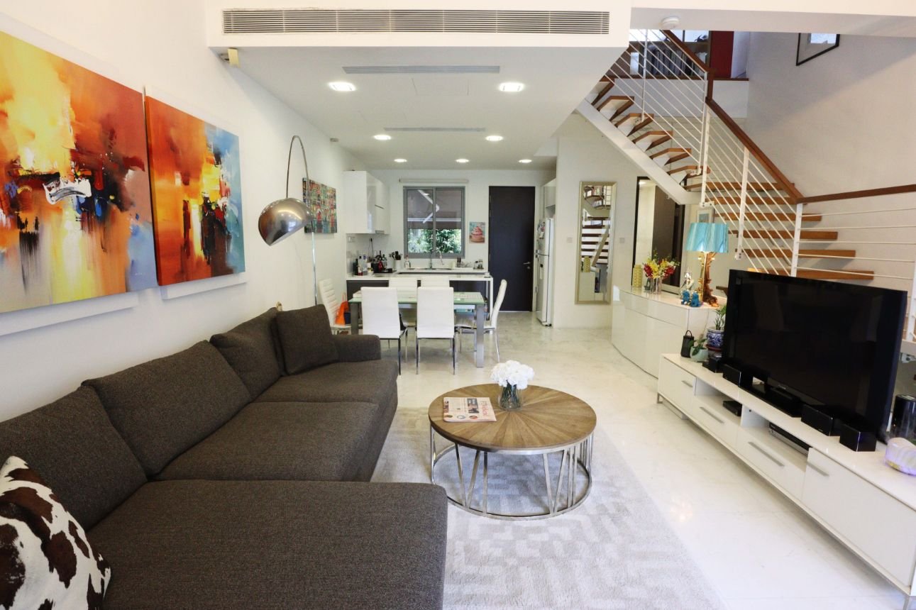 My Track Records radiance@bukit timah living room 1